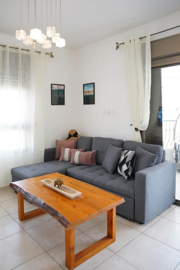 Two Bed Room Apartment 5 Min Walk To The Beach Эйлат Экстерьер фото